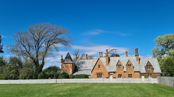 Quels sont les styles architecturaux les plus populaires pour construire sa maison ?